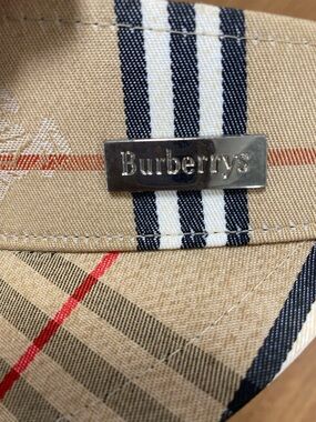 Burberrys Nova Check plaid visor